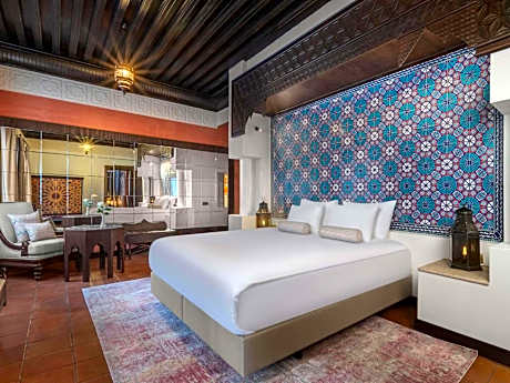 Orient Suite with Jacuzzi