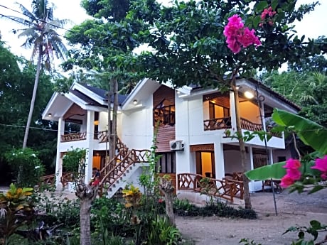 The Bruce Luxury Private Cottage