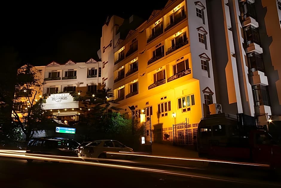 Hotel Polo Towers