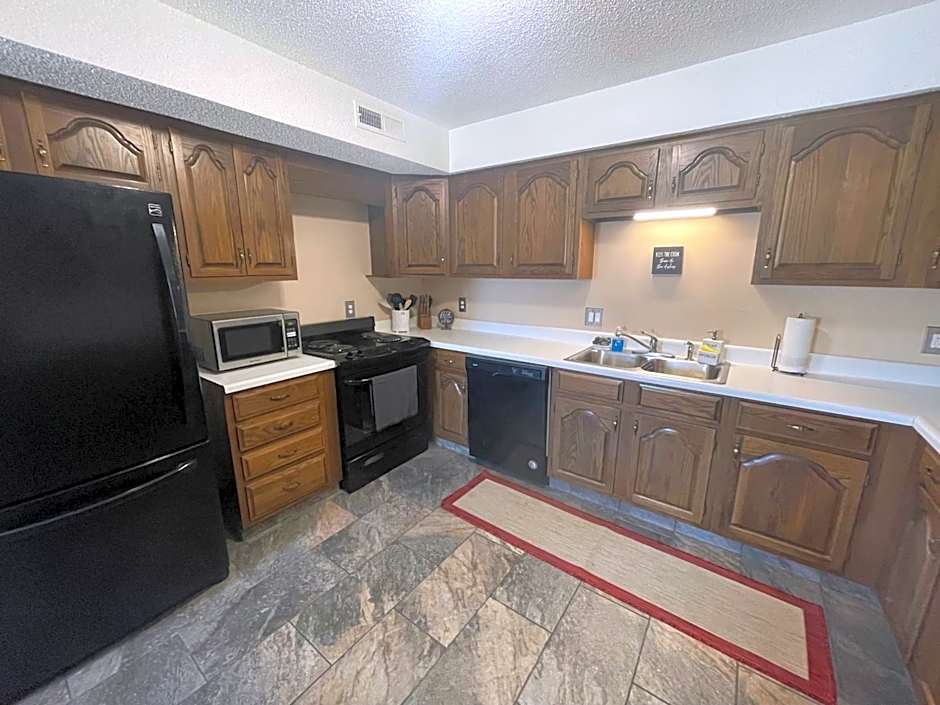 Scottish Inns Motel - Osage Beach