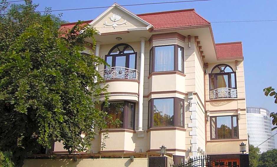 Ahuja Residency-DLF Phase II