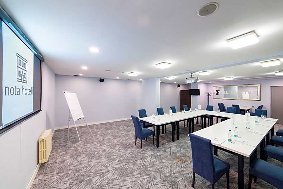 Hotel Astra Old Town