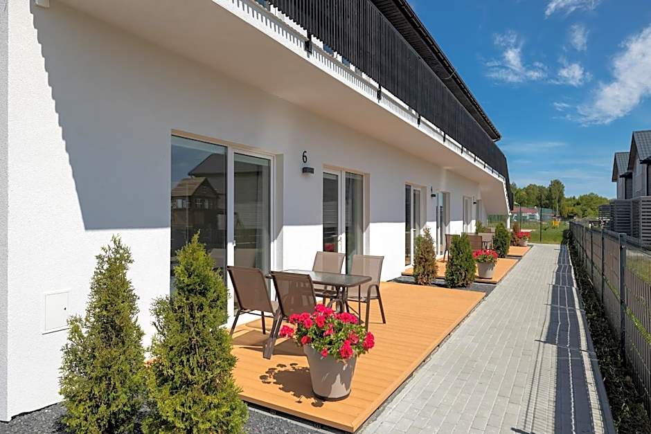 BURSZTYN - BERNSTEIN APARTMENTS
