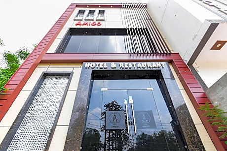 Collection O Hotel Amigo