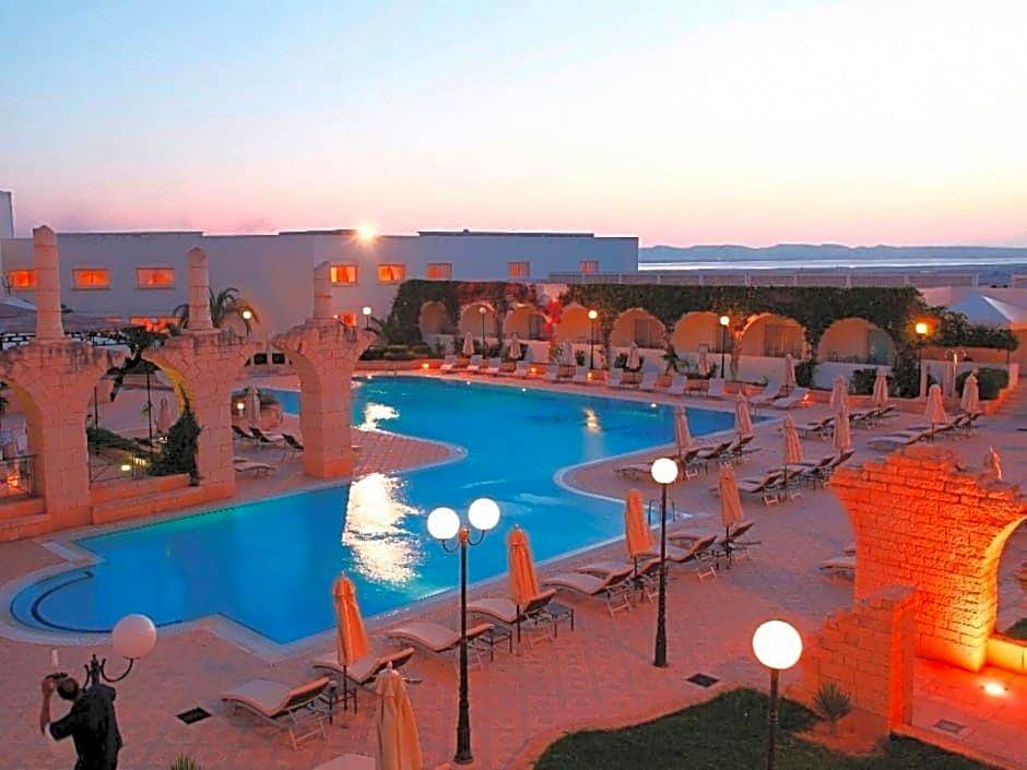 Golden Tulip Carthage Residence