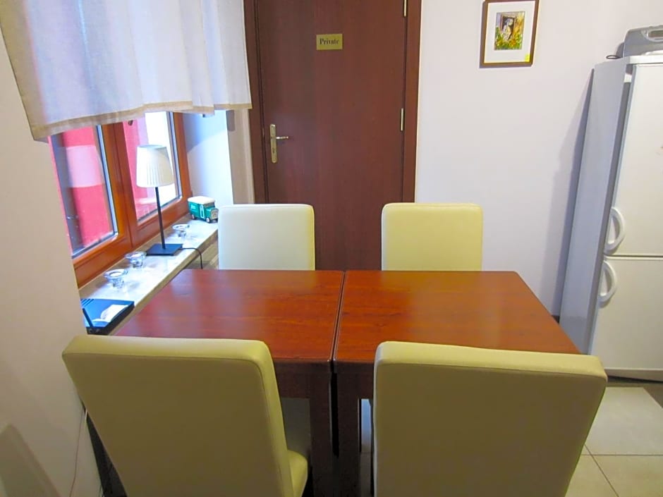 Willa M cisza w centrum miasta