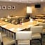 La Quinta Inn & Suites by Wyndham Boston Somerville