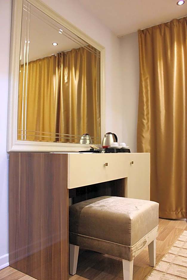 Safran City Hotel&SPA Cafe&Bar