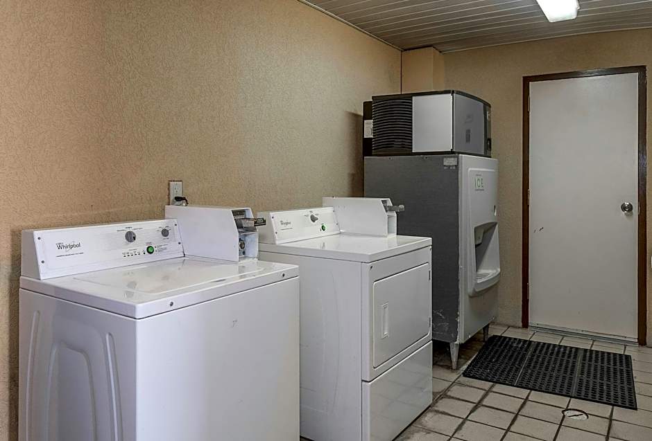 Red Roof Inn & Suites Oxford