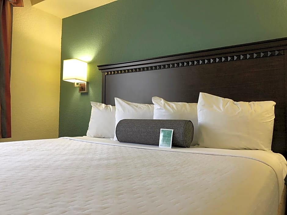 Best Western Gateway Grand