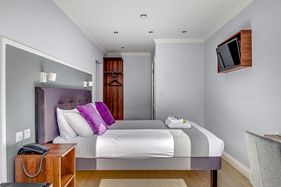 1 Lexham Gardens Hotel