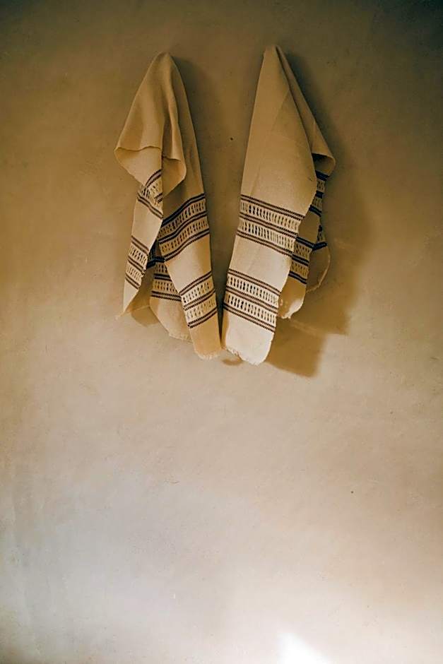 Casa Montore by Barrio Mexico