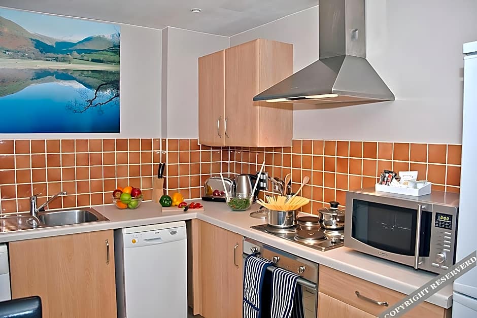 Base Serviced Apartments - Duke Street