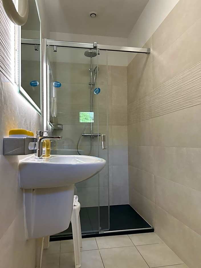 Hôtel Punta e Mare des Chambres ou des Appartements T2