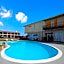 R Nite Star Inn and Suites -Home of the Cowboys & Rangers