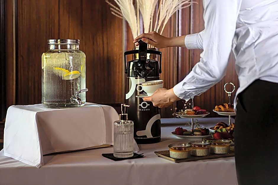 Hotel Holt - The Art Hotel