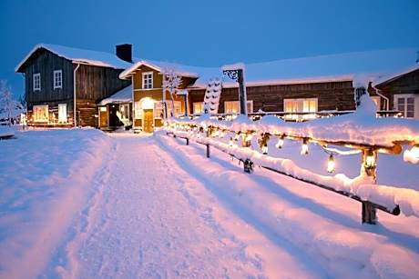 Elves Village Hotel