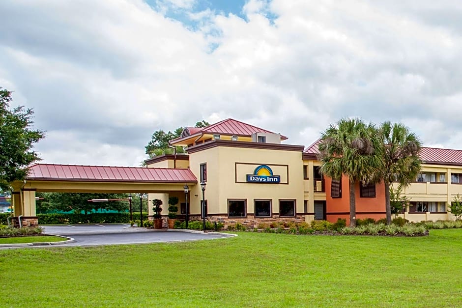 Days Inn by Wyndham Brooksville