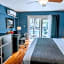 Hollander Hotel - Downtown St. Petersburg