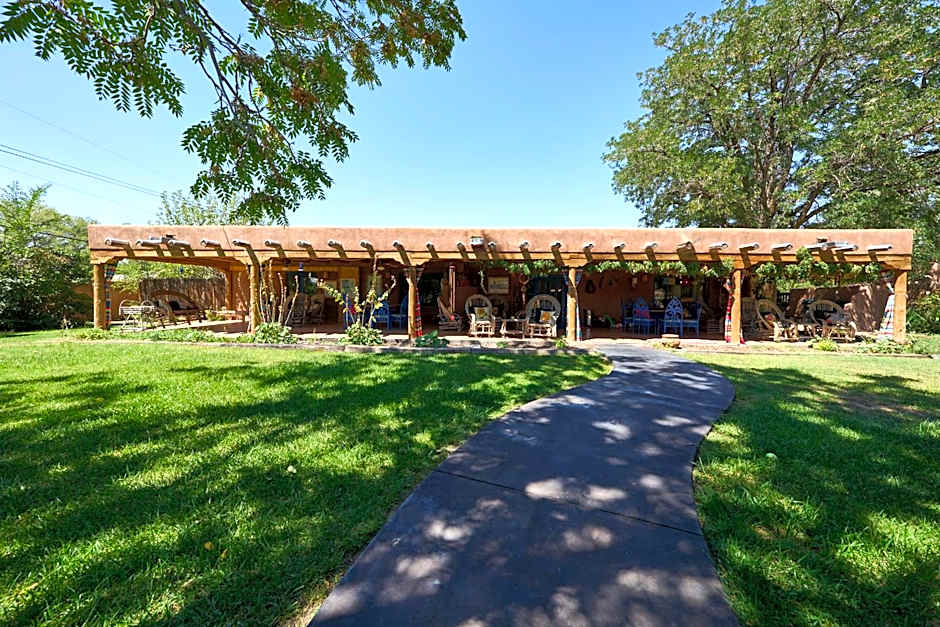 Loba Luna Bed & Breakfast
