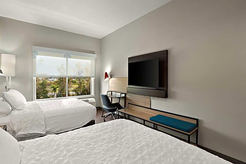 Tru by Hilton Santee