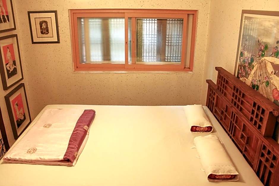 Jeonju Hanok Village Hotel