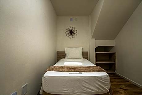 BUNGALOW JUNIOR TRIPLE