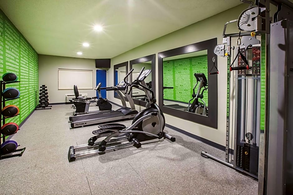 La Quinta Inn by Wyndham Indianapolis North