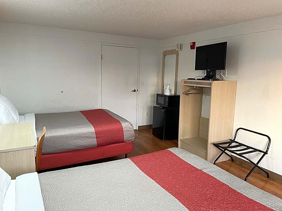 Motel 6 Hagerstown MD