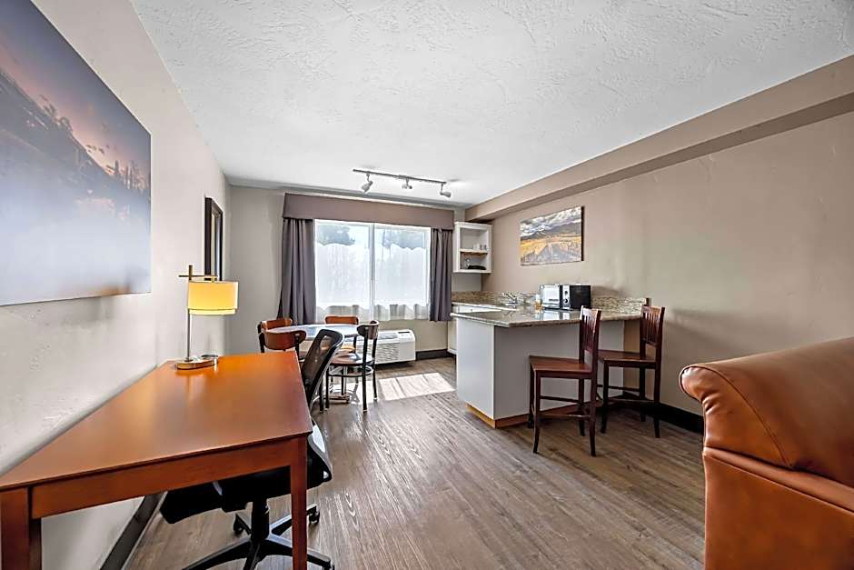 Best Western Inn At The Rogue