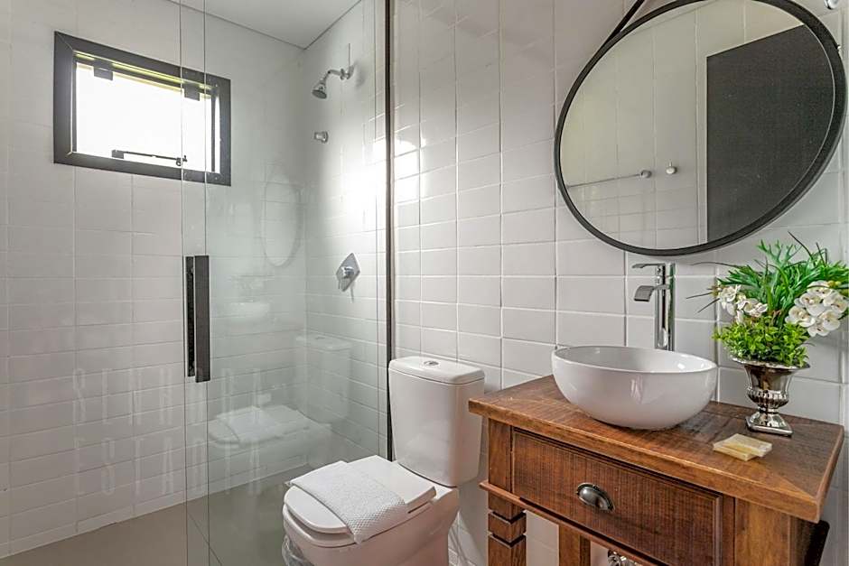 Villas Mornas Mountain Cabin Jacuzzi, Beach Tennis