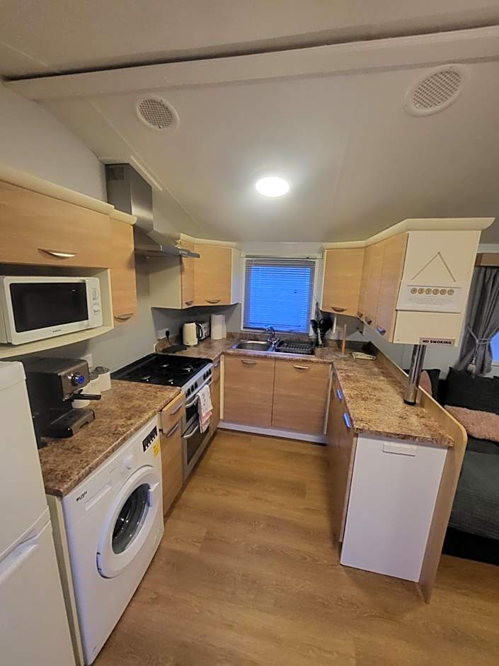 Vacation Escape - Valley Farm -Clacton-on-sea - Holiday Park