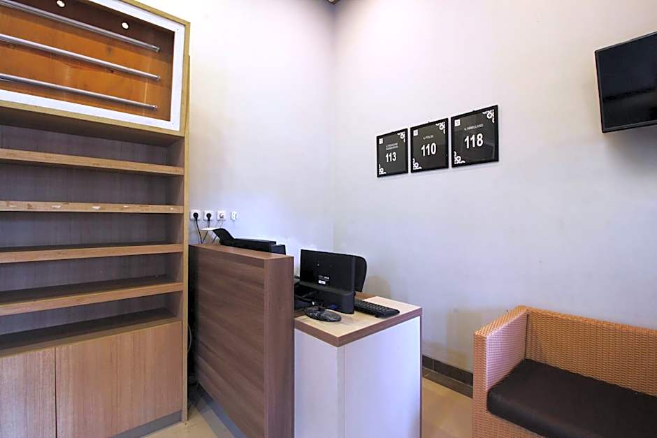 OYO Life 2273 Pratama Homestay