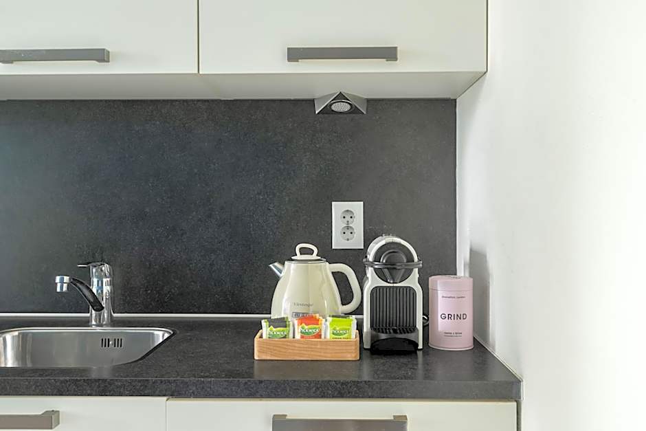 YAYS Amsterdam Prince Island by Numa