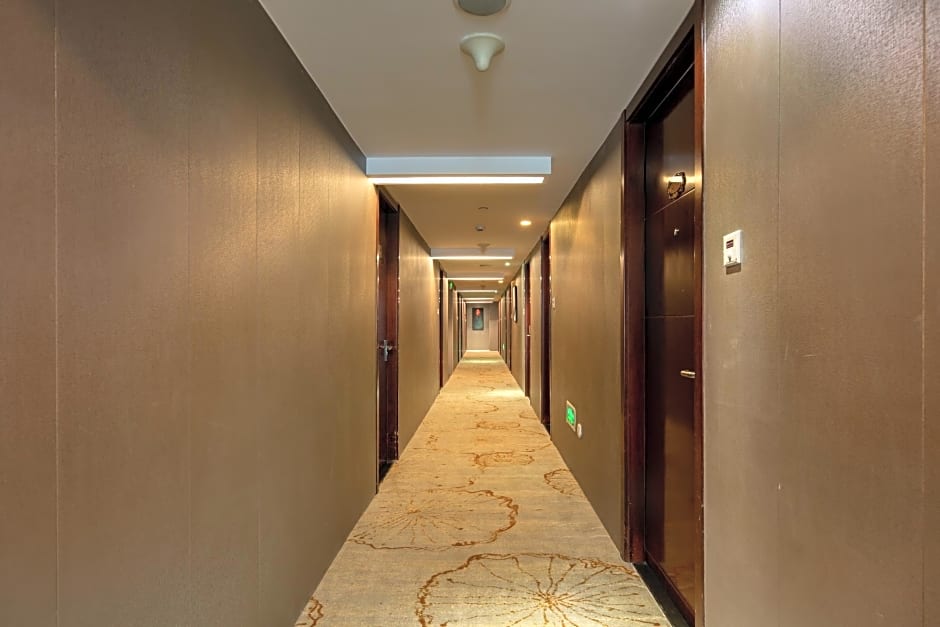 Yiwu Baiheng Hotel