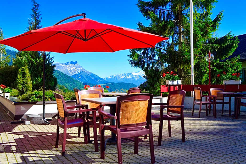 Alpine Classic Hotel