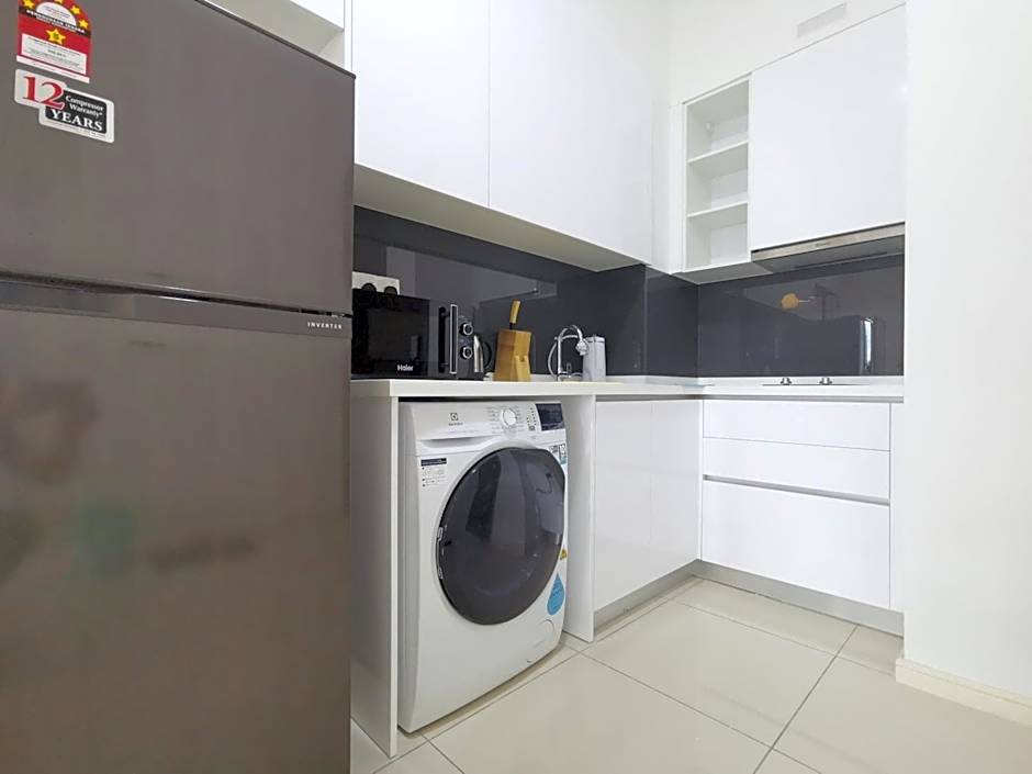 The Elysia Park Residence by Home Owner