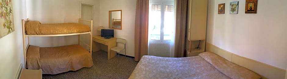 Hotel Azzurro