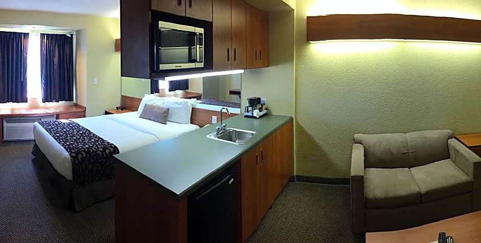 Microtel Inn & Suites By Wyndham Beckley East