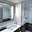 Hilton Cobham