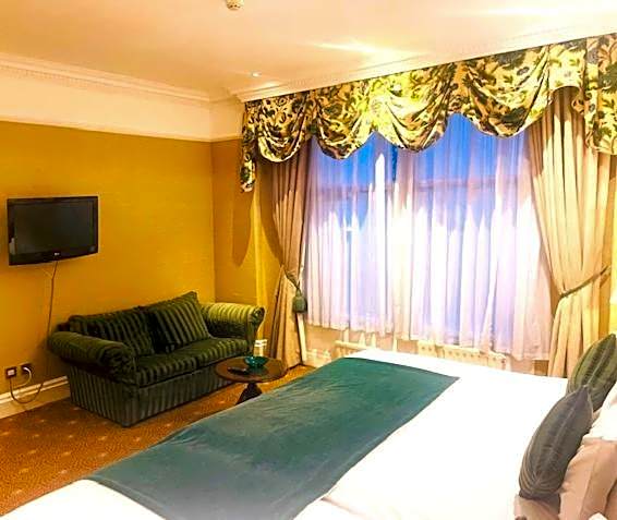 The Colonnade London