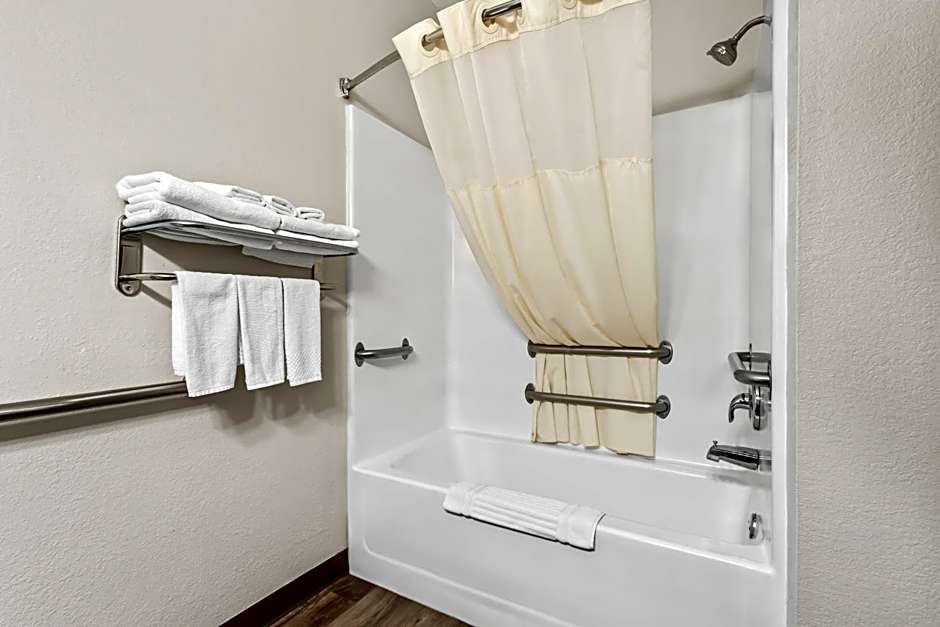 Quality Inn Brookings-University