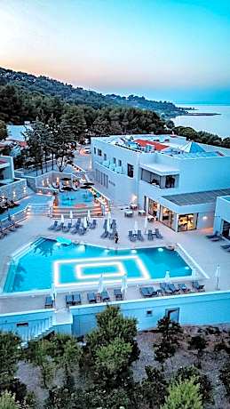 Mythical Coast Wellness Retreat