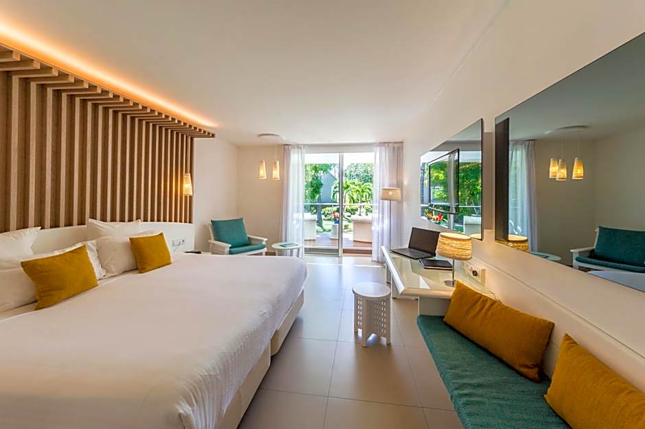 La Creole Beach Hotel & Spa