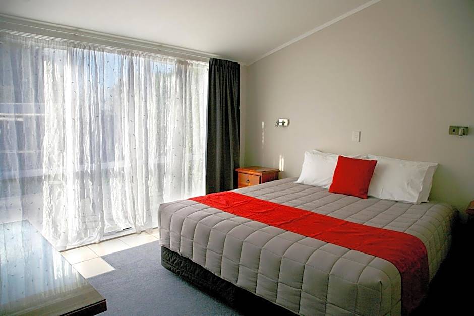 Touchwood Motor Lodge