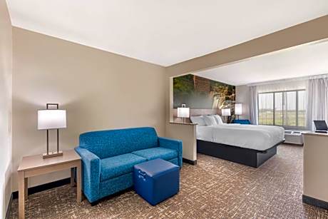 Clarion Pointe Sioux Falls Airport