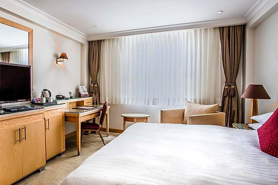 Courthouse Hotel London