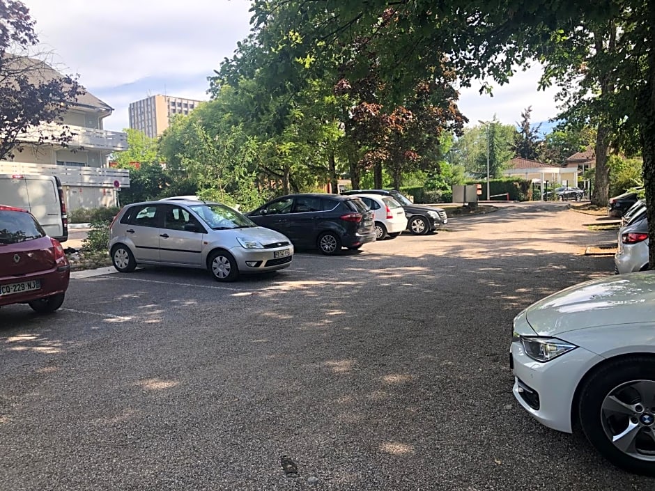 Hotel Nancy Sud Vandoeuvre chambres rénovées