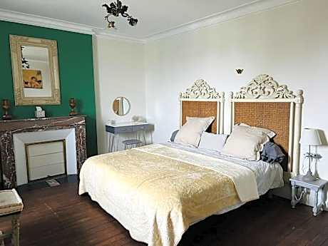 Comfort Triple Room