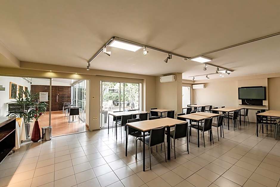 Punta Trouville Hotel